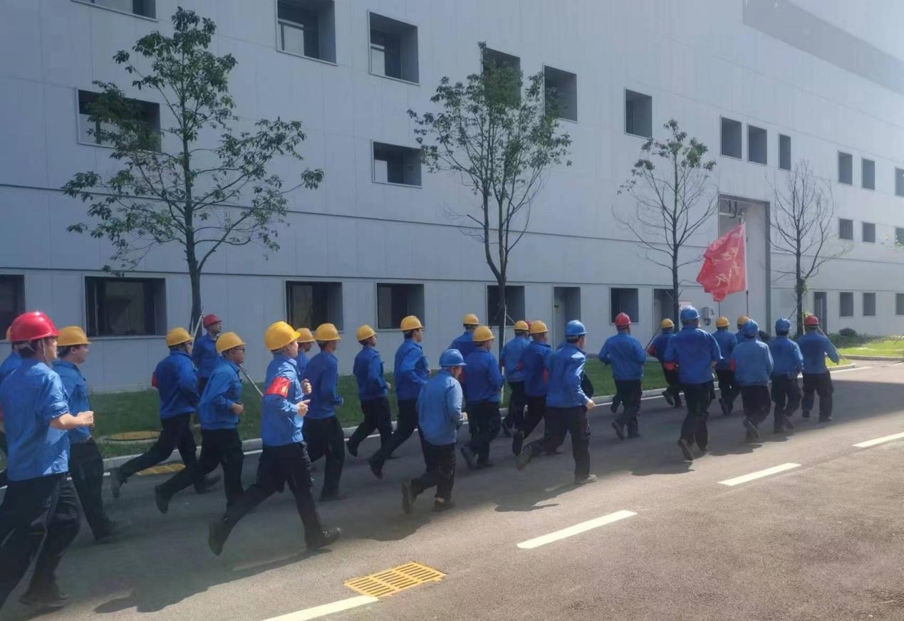 战高温、、防洪涝、、促生产、、稳发电 EV扑克打好迎峰度夏“组合拳”