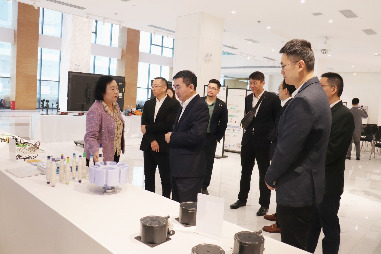 EV扑克官网-不凡成绩非凡,相信品牌的实力