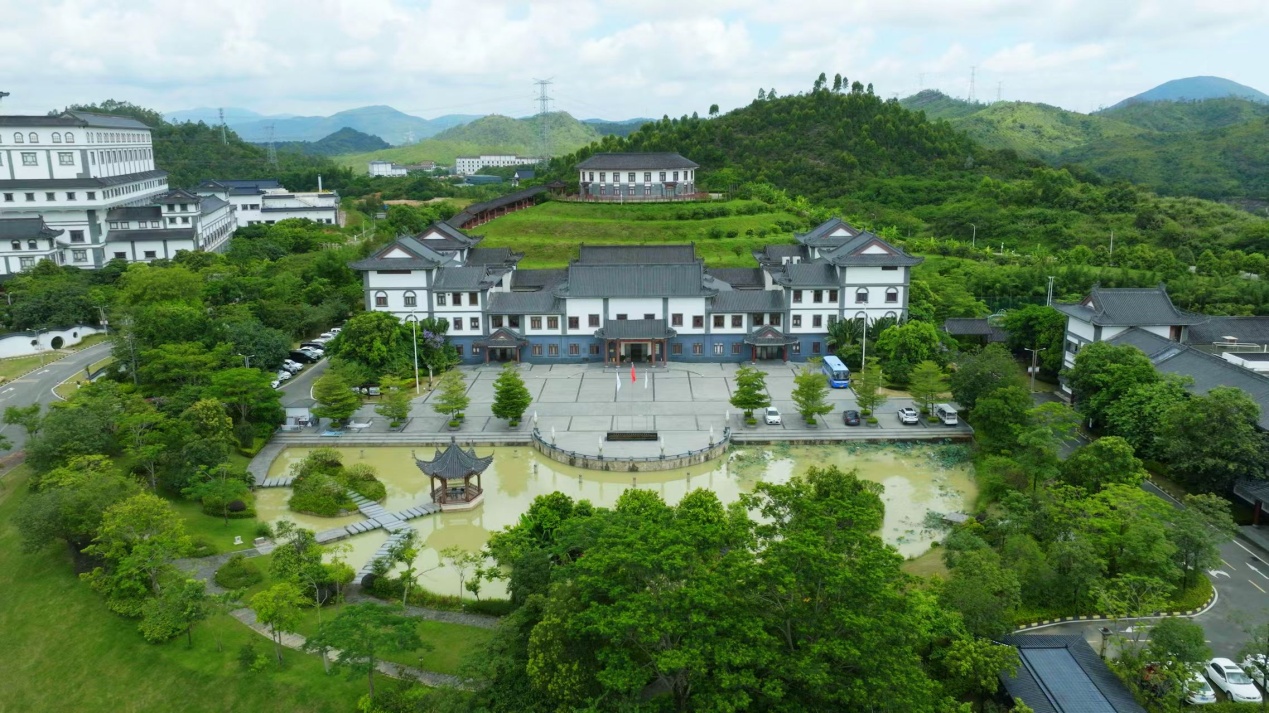 EV扑克官网-不凡成绩非凡,相信品牌的实力